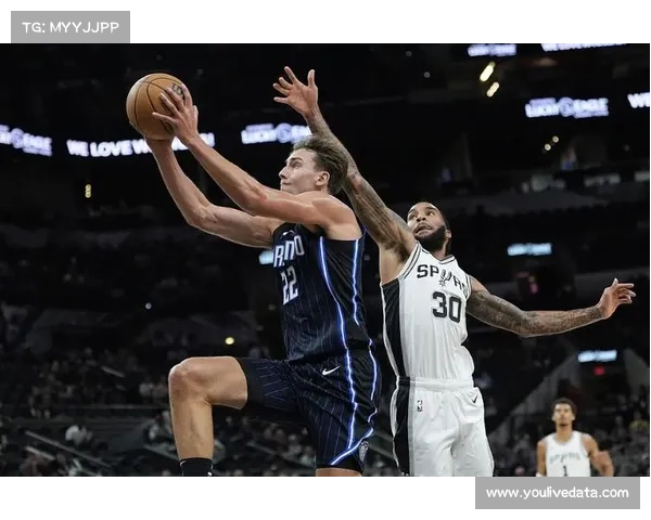 火箭进攻火力全开场均得分领跑联盟魔术马刺紧追其后