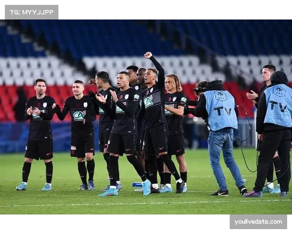 欧塞尔战平洛里昂，成功保级，下赛季将继续征战法甲